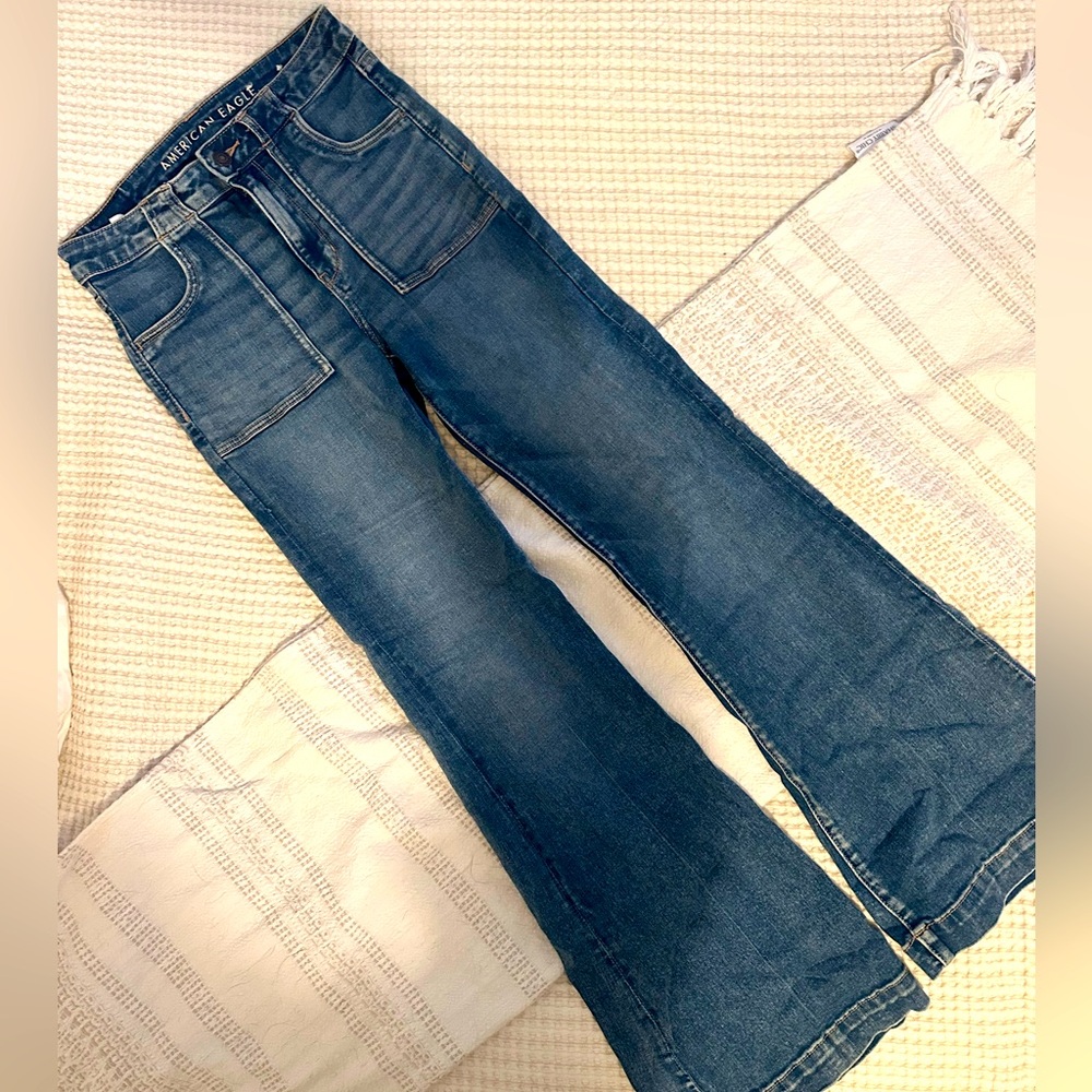 American eagle flare jean, dark wash, size 6